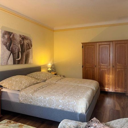 Landhotel Waldschaenke ベルリン エクステリア 写真